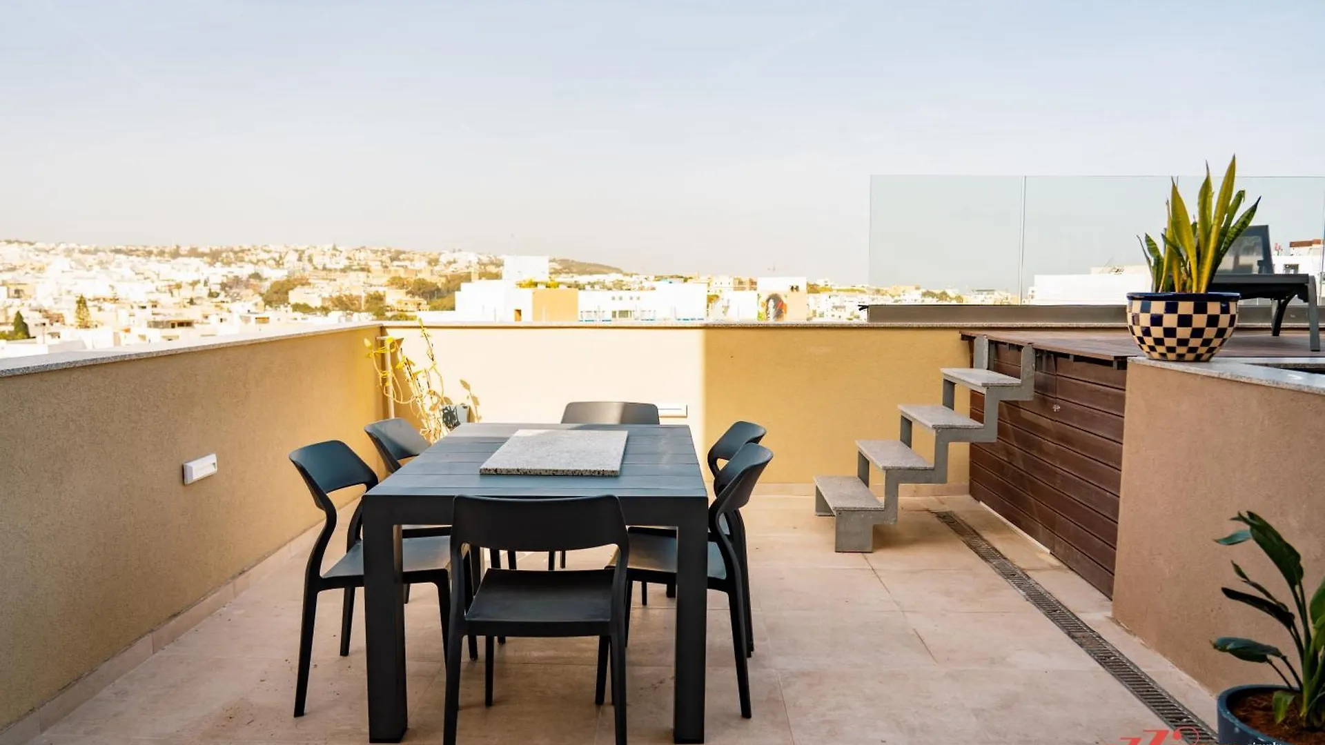 A Stunning Apartment With A Private Heated Pool Saint Julian's