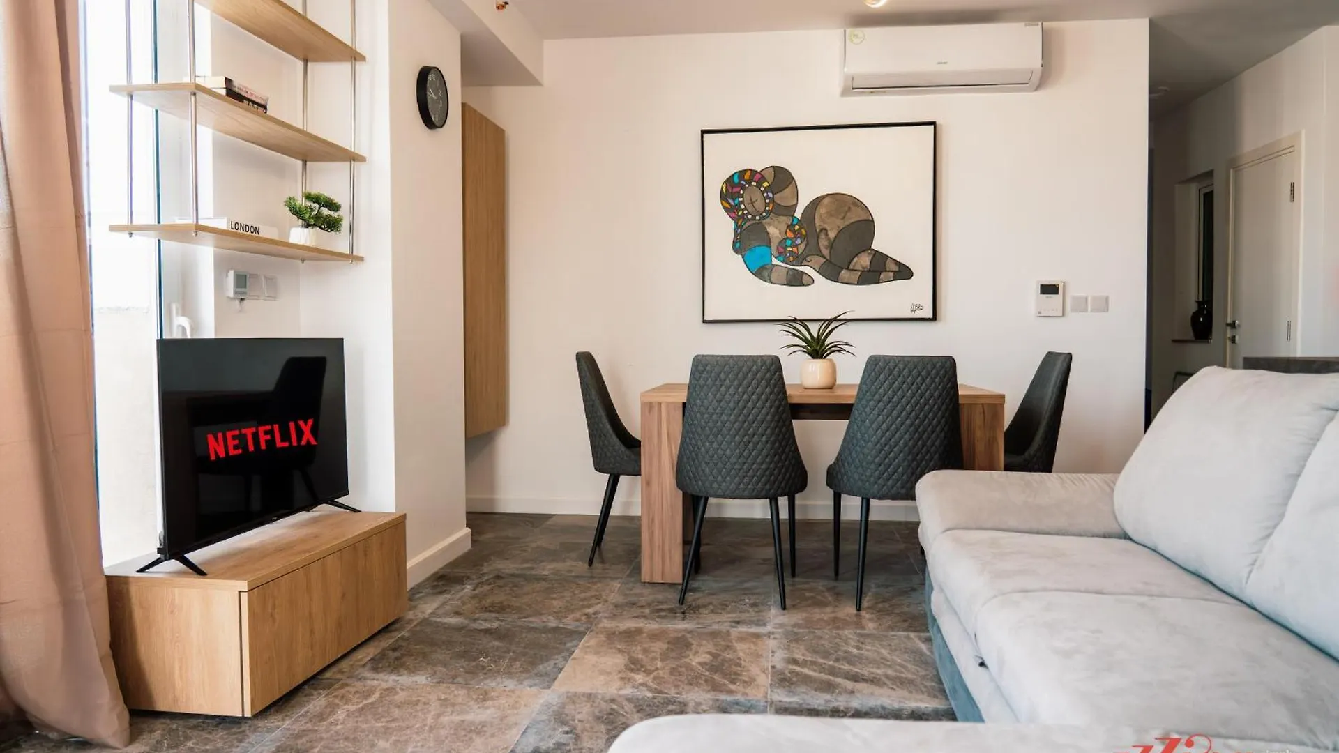 A Stunning Apartment With A Private Heated Pool Saint Julian's